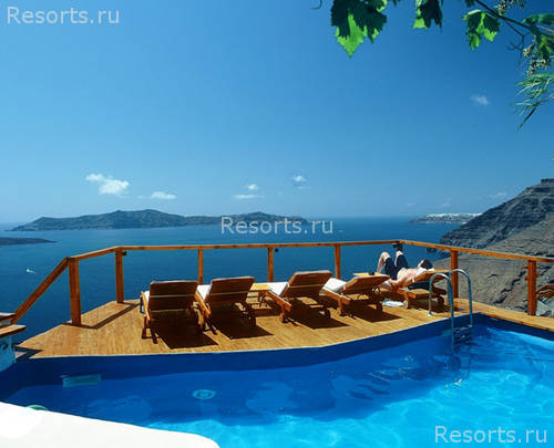 Porto Fira Suites 8